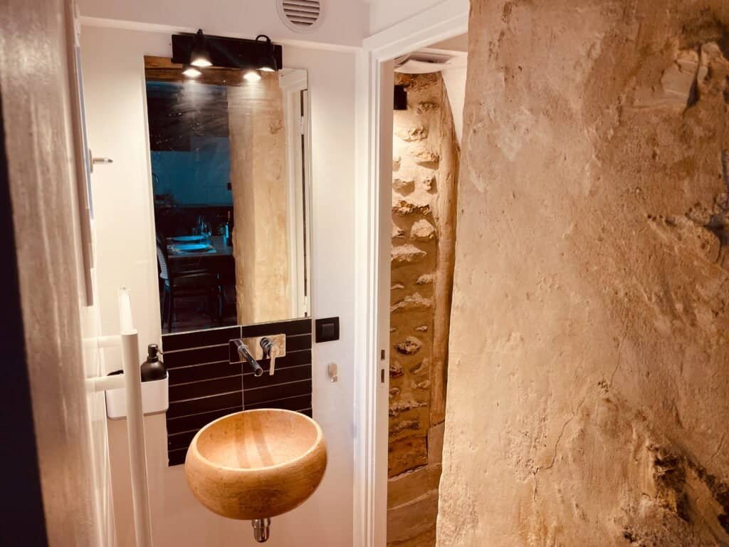 casa londono maisonette lave mains etage0