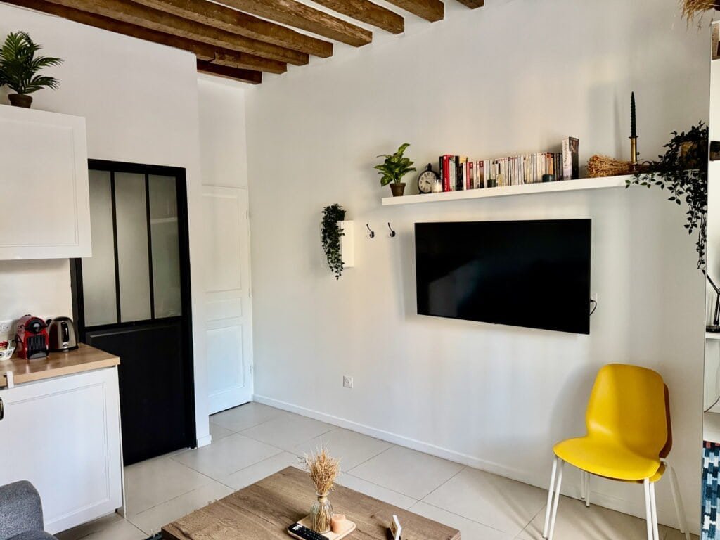 casa londono studio 6 salon angle2